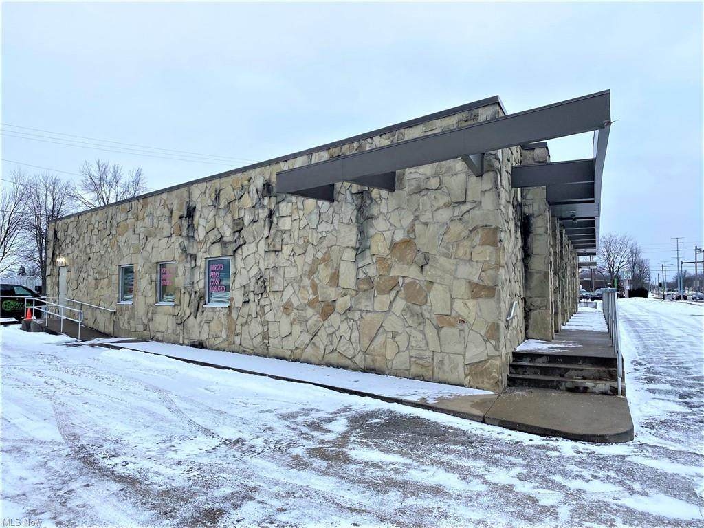 1139 Tower Boulevard - Photo 1