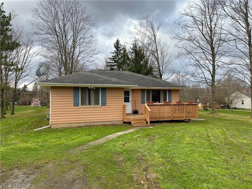 3558 River Road - Photo 1