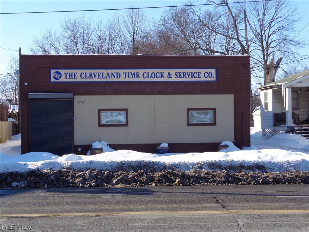 4746 State Road - Photo 1