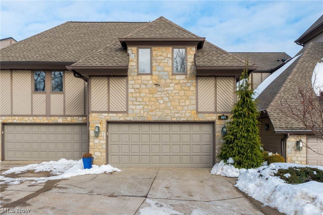 401 Roberts Run - Photo 1