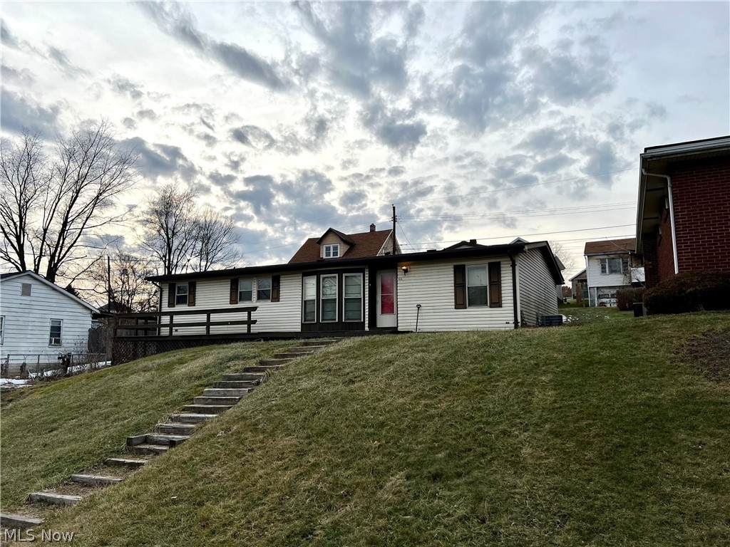 111 Holly Avenue - Photo 1