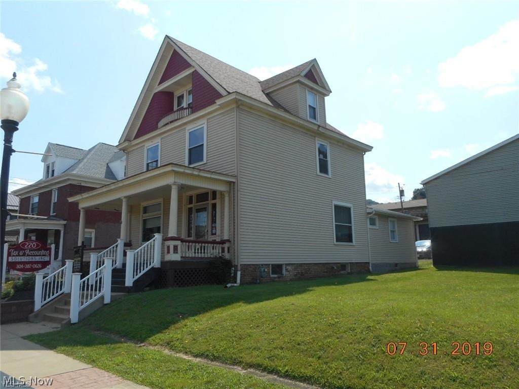 220 Carolina Avenue - Photo 1