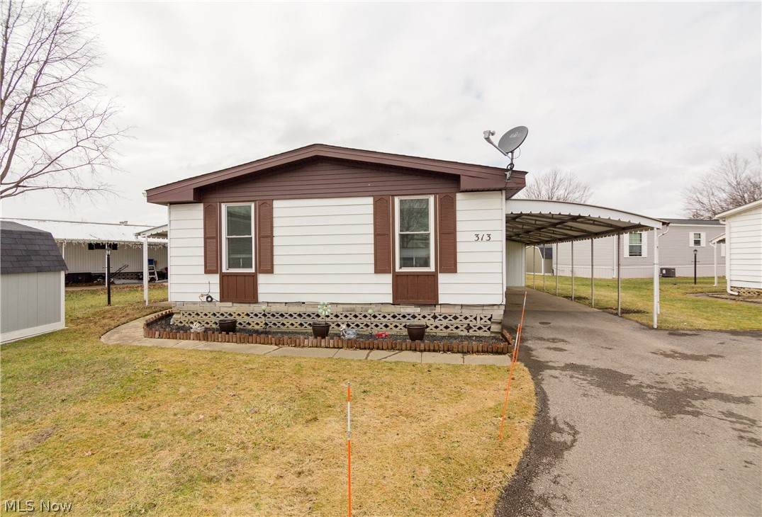 313 Wren Circle - Photo 1