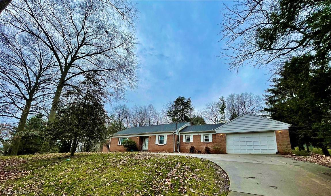 7 Parkview Drive - Photo 1