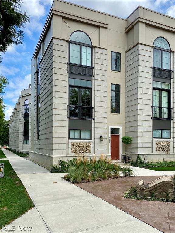 1221 117th Street - Photo 1