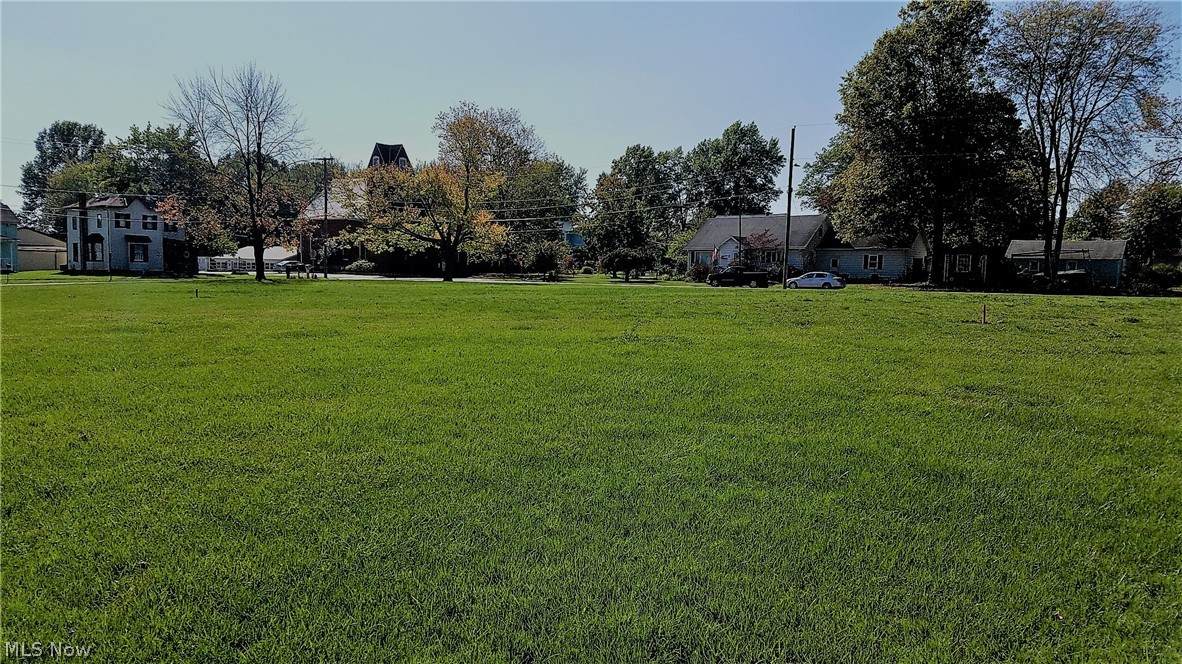 #381 Chestnut Street - Photo 1