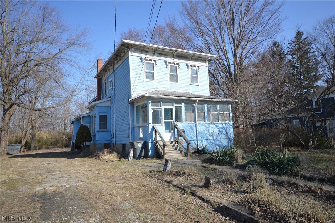 371 Main Street - Photo 1