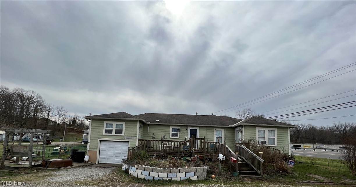 1107 Division Street - Photo 1