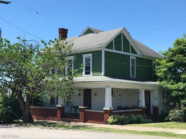 224 Chestnut Street - Photo 1