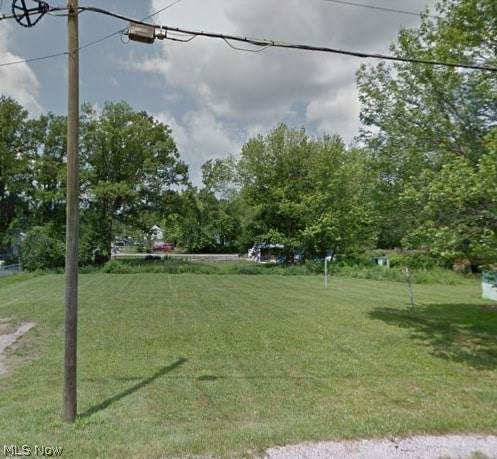 423 Baumford Avenue - Photo 1