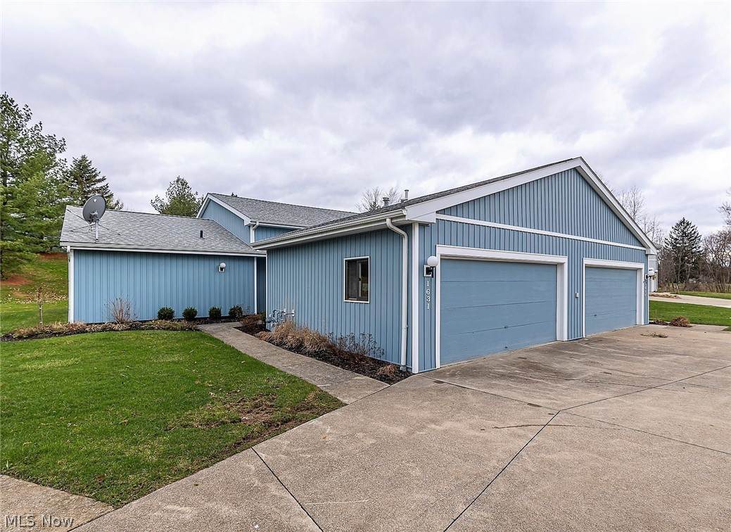 1631 Iris Glen Drive - Photo 1