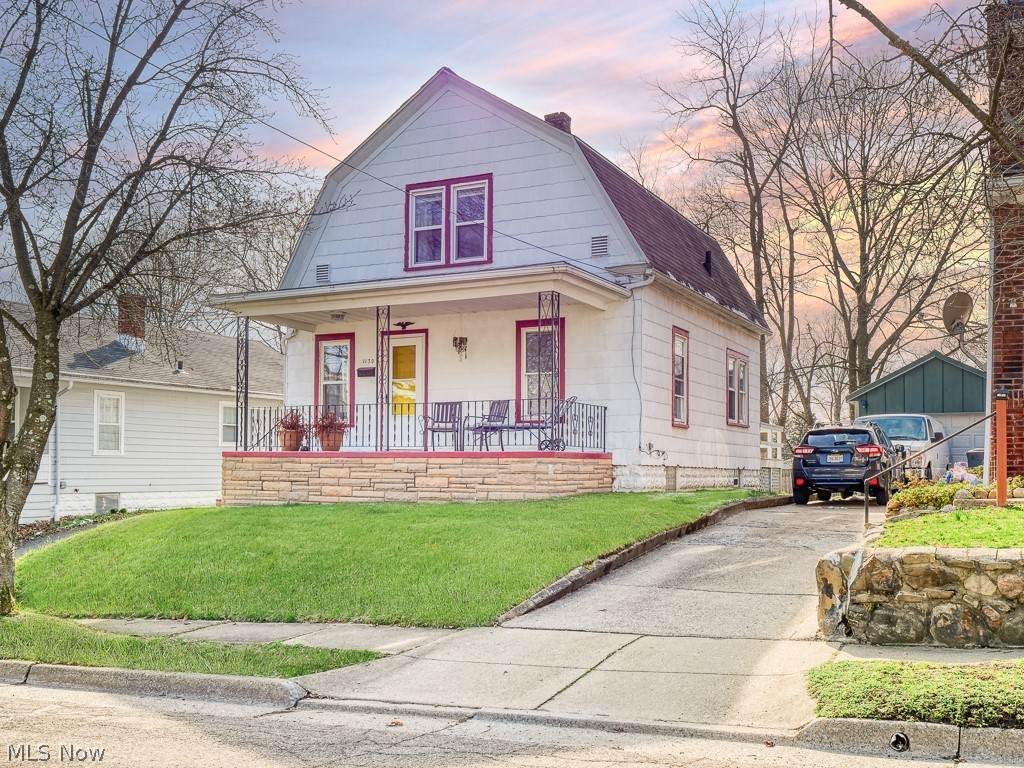 1130 Sawyer Avenue - Photo 1