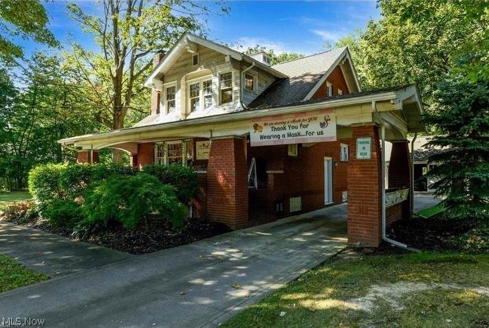 3592 Darrow Road - Photo 1