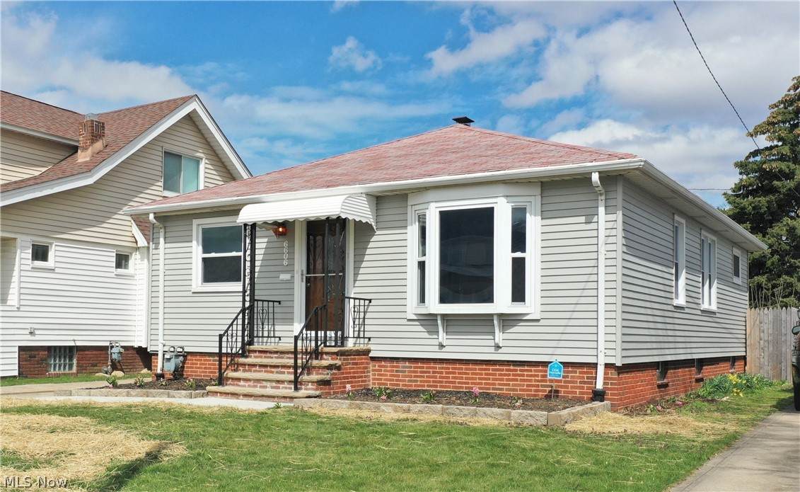6606 Westlake Avenue - Photo 1