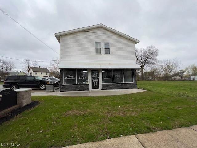 1120 Elm Road - Photo 1