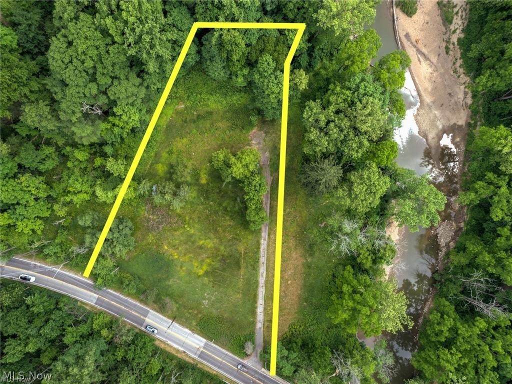 675 Chagrin Boulevard - Photo 1