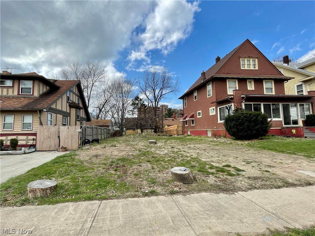 668 108th Street - Photo 1