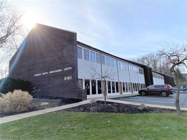 8180 Brecksville Road - Photo 1