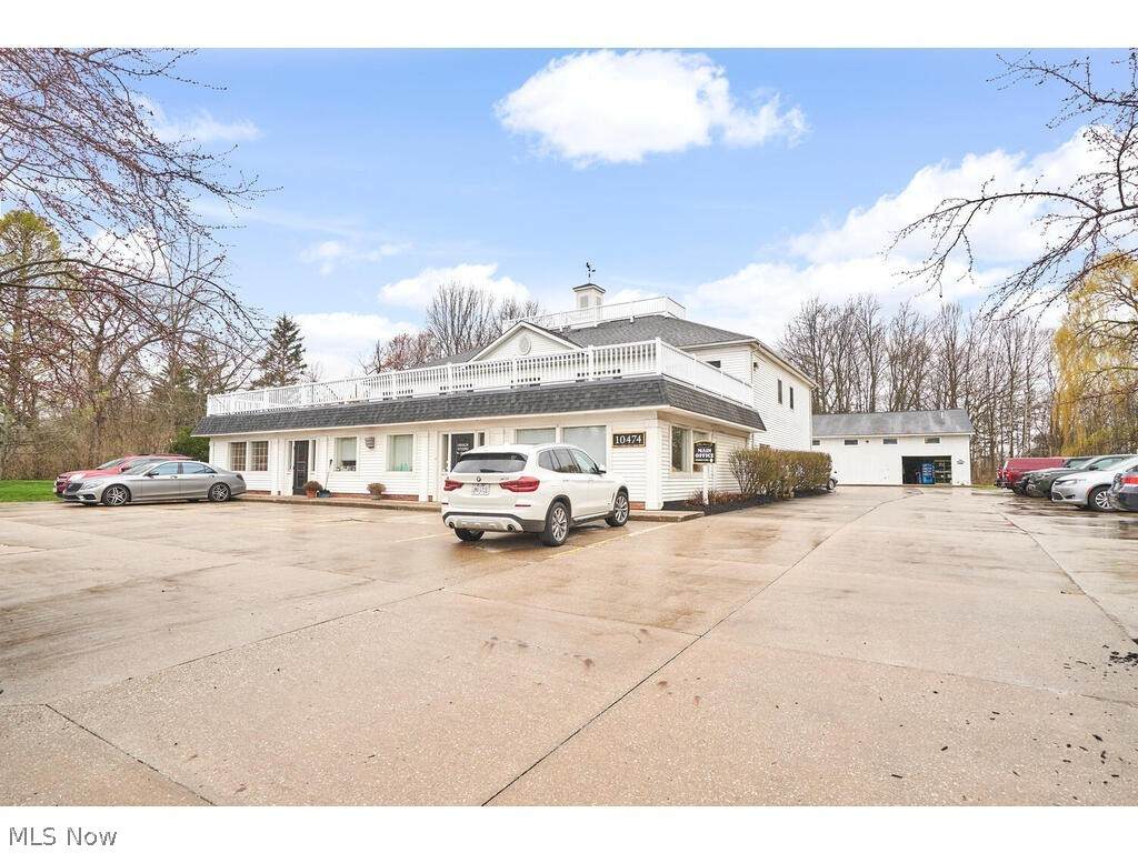 10474 Broadview Road - Photo 1