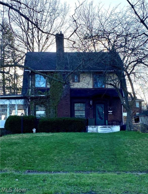 2510 Elm Street - Photo 1