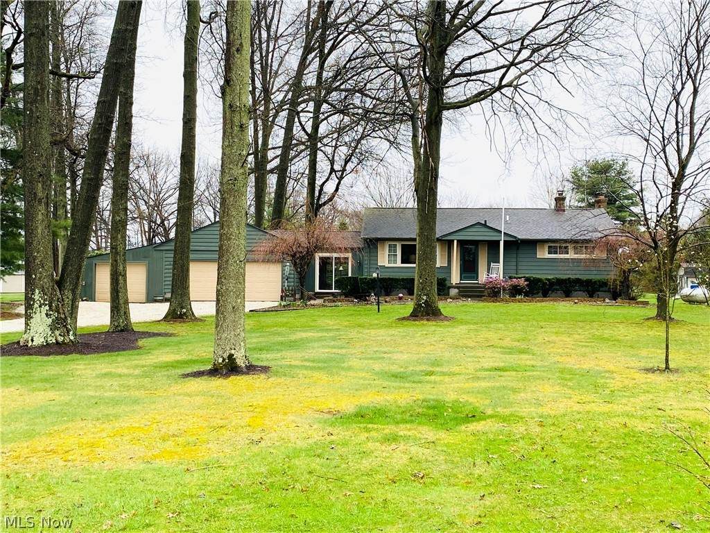 2219 Lyntz Townline Road - Photo 1