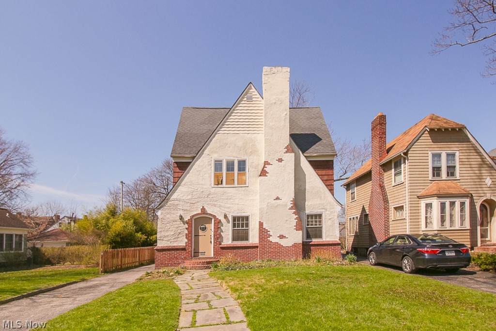 3560 Avalon Road - Photo 1