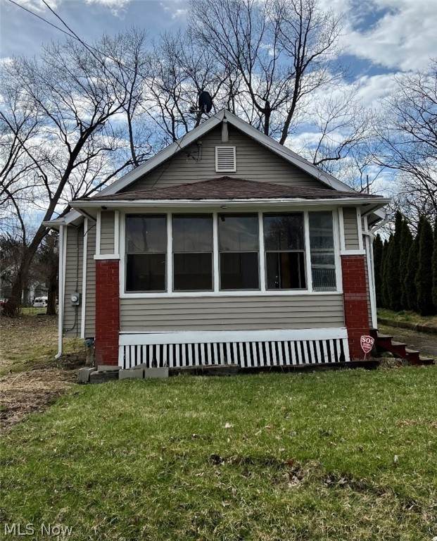 2428 Wydesteel Avenue - Photo 1