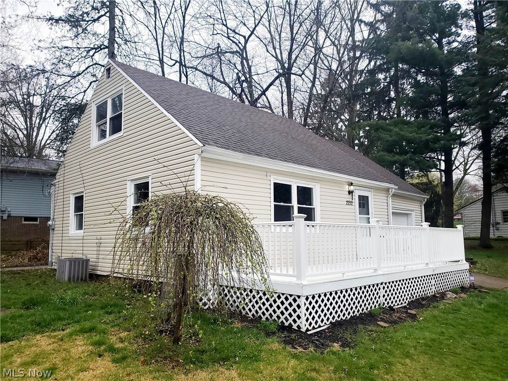 2212 Robinhood Drive - Photo 1