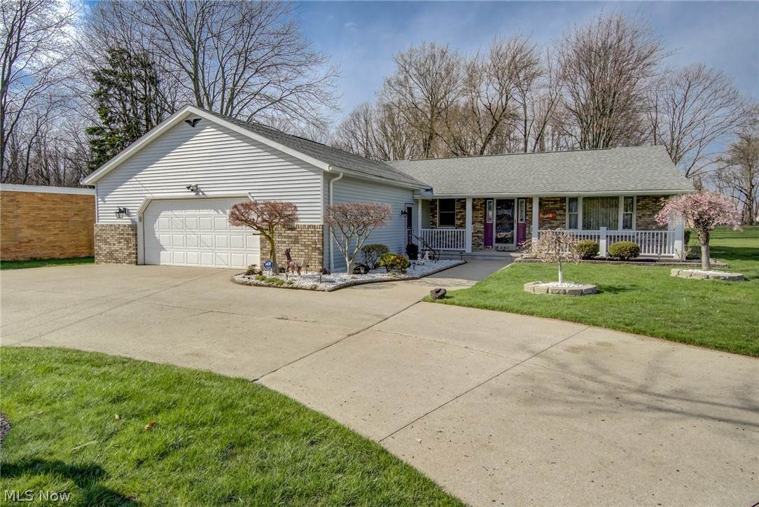 19294 Royalton Road - Photo 1