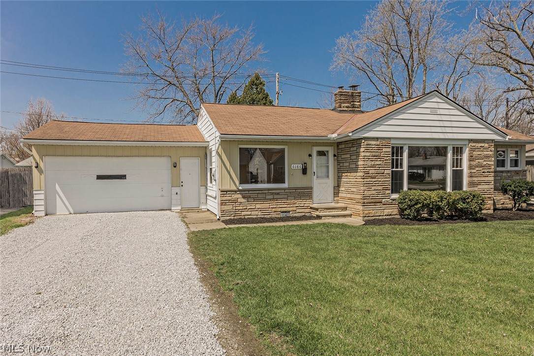 6086 Tall Oaks Drive - Photo 1