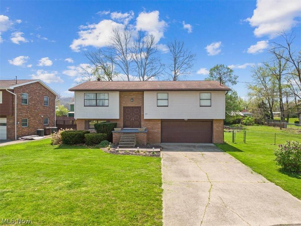 275 Doolin Drive - Photo 1