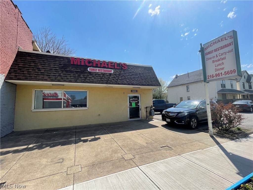 3009 Clark Avenue - Photo 1