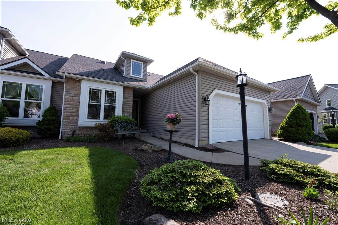 489 Crystal Cove - Photo 1