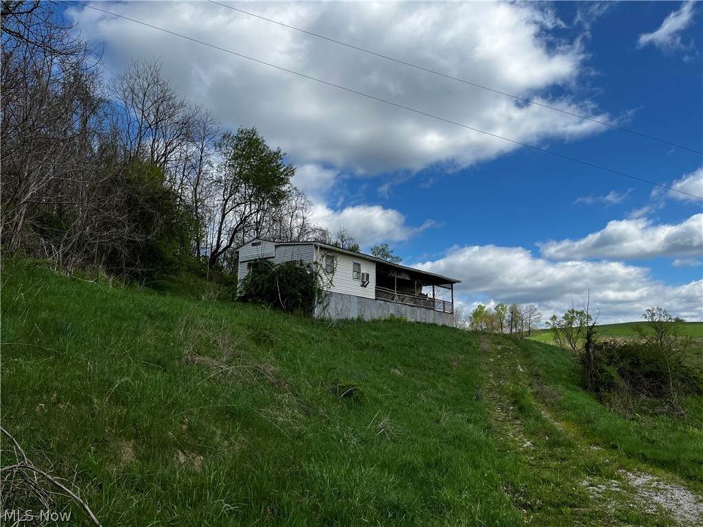 46313 Dixon Road - Photo 1