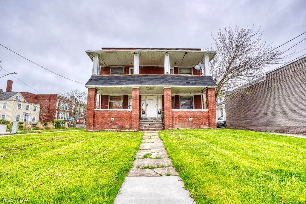 15203 Kinsman Road - Photo 1