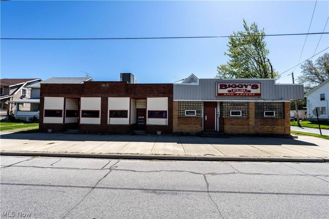 1755 Oberlin Avenue - Photo 1