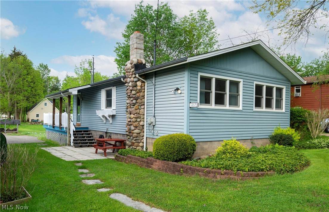 12073 Lakeside Drive - Photo 1