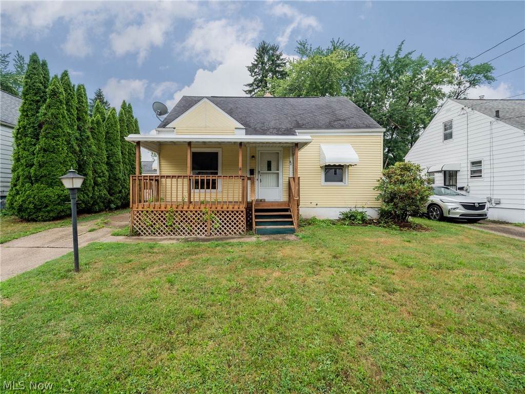 80 Burns Avenue - Photo 1