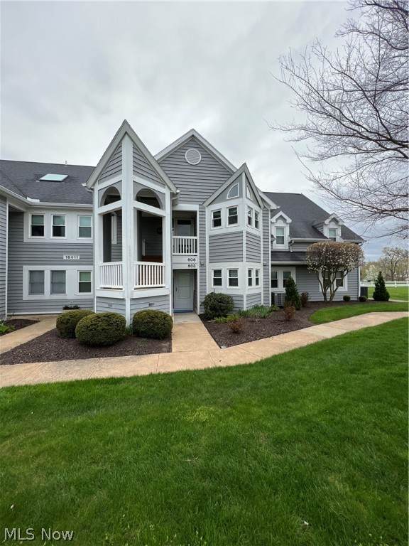 10911 Bay Point Drive - Photo 1