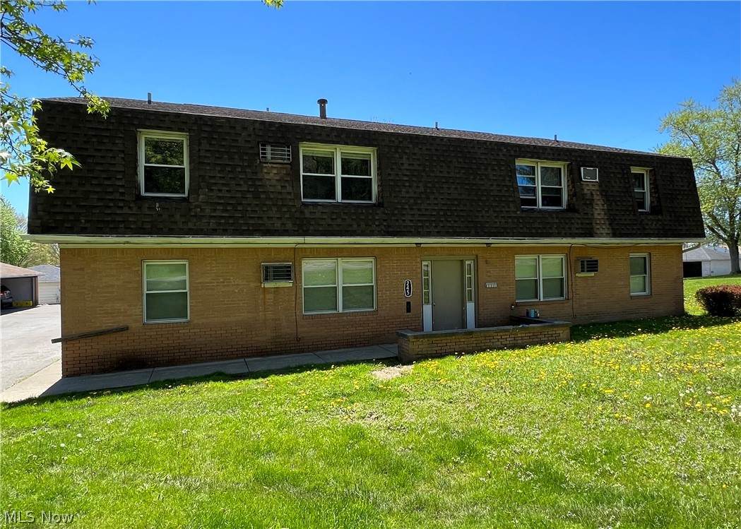 245 Mathews Road - Photo 1