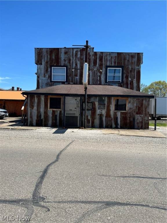 111 Bridge Street - Photo 1