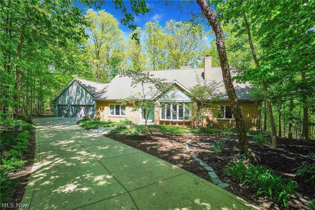 773 Village Circle - Photo 1