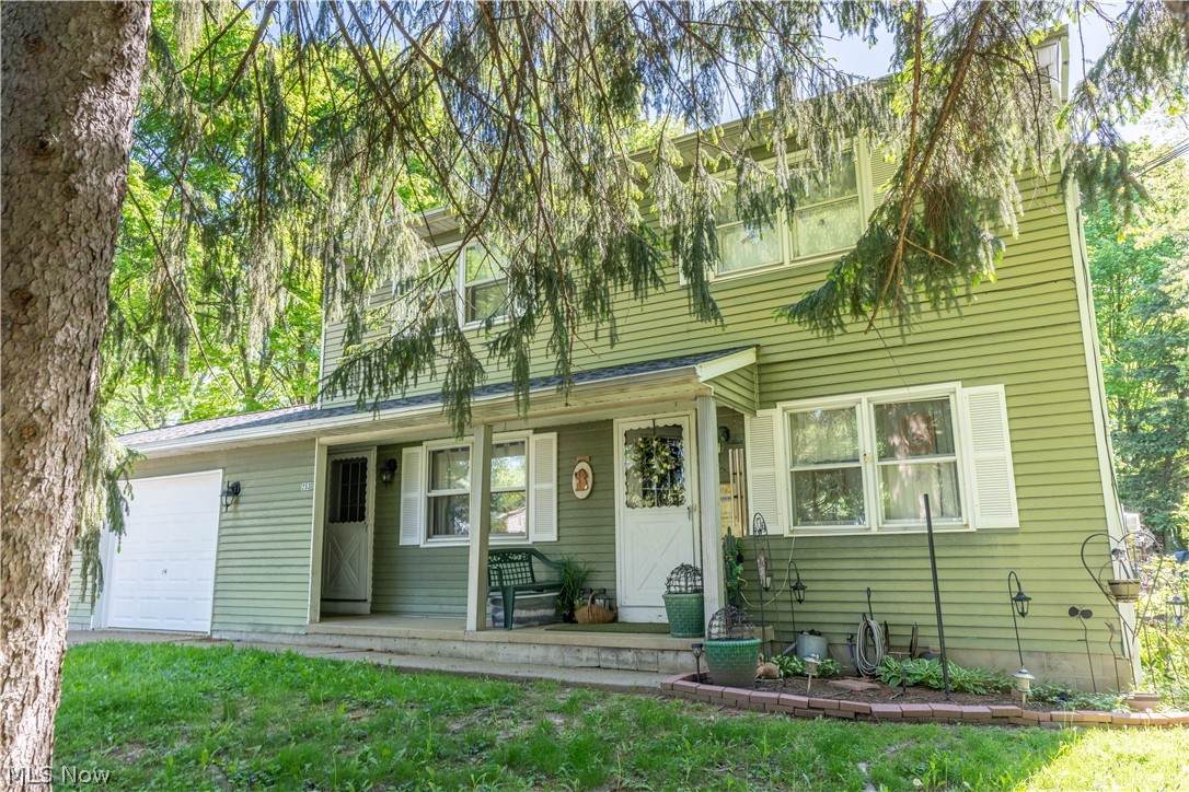 253 Durling Drive - Photo 1
