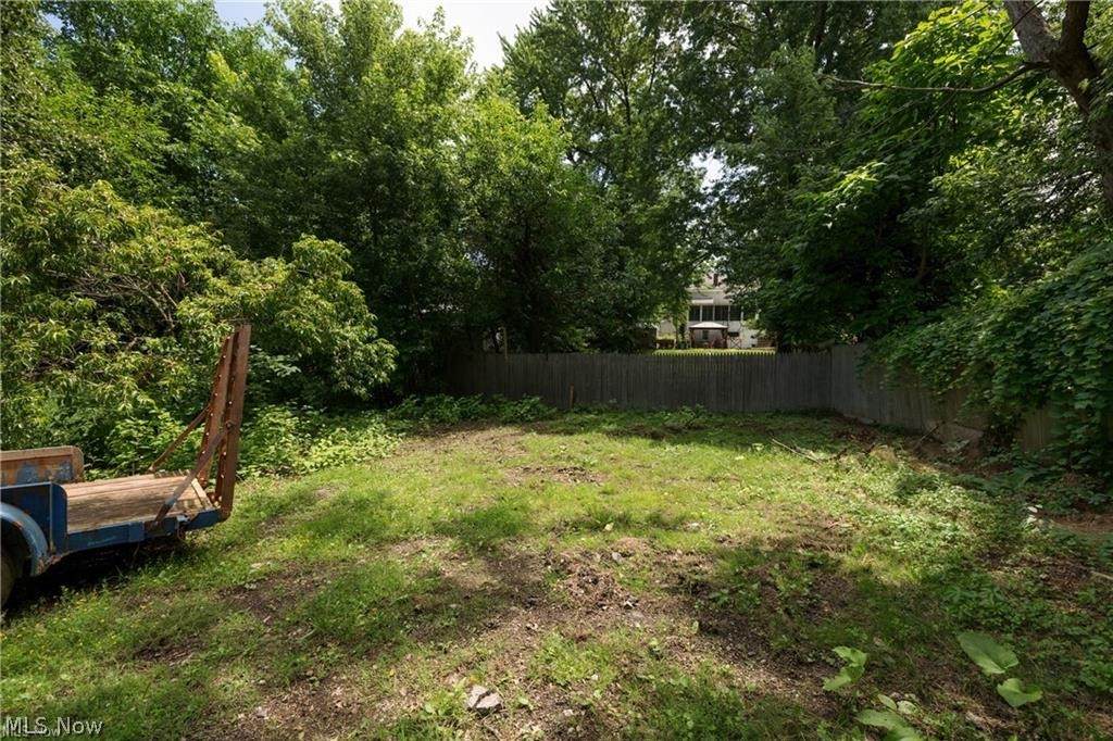 1675 Main Street - Photo 1