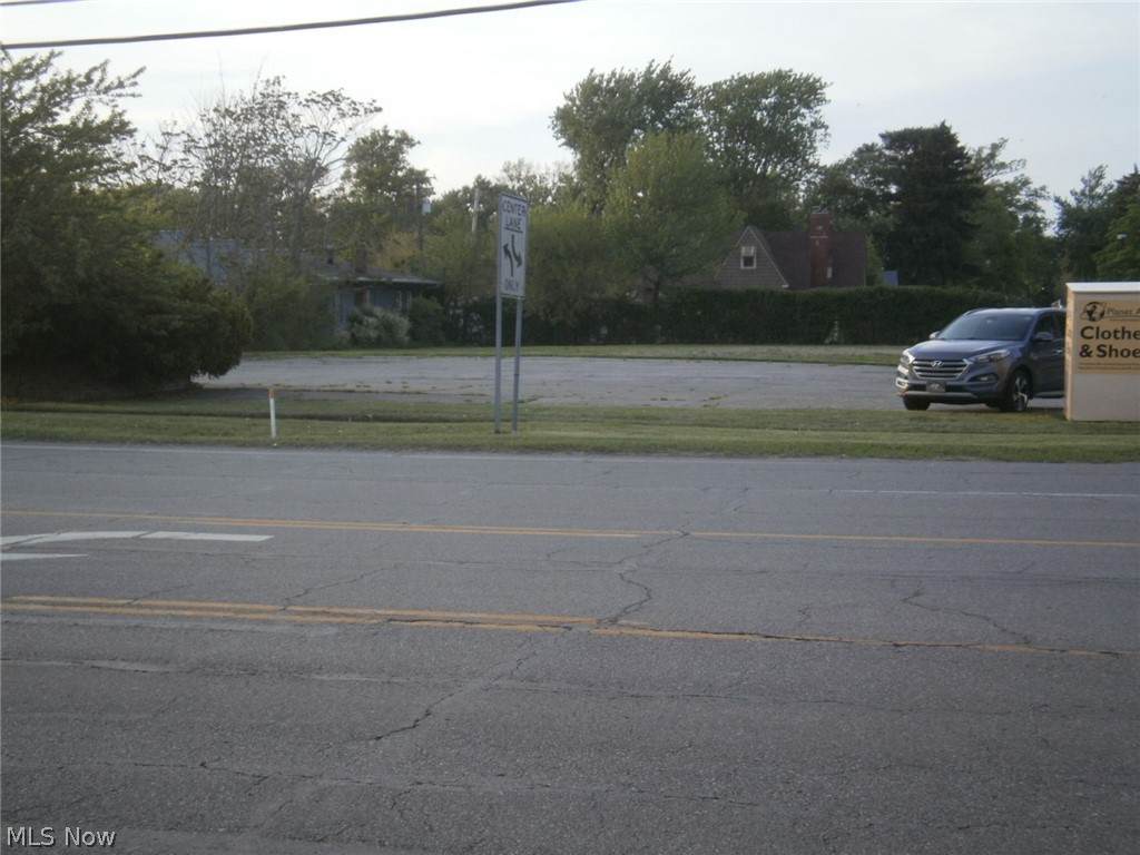 4320 Liberty Avenue - Photo 1