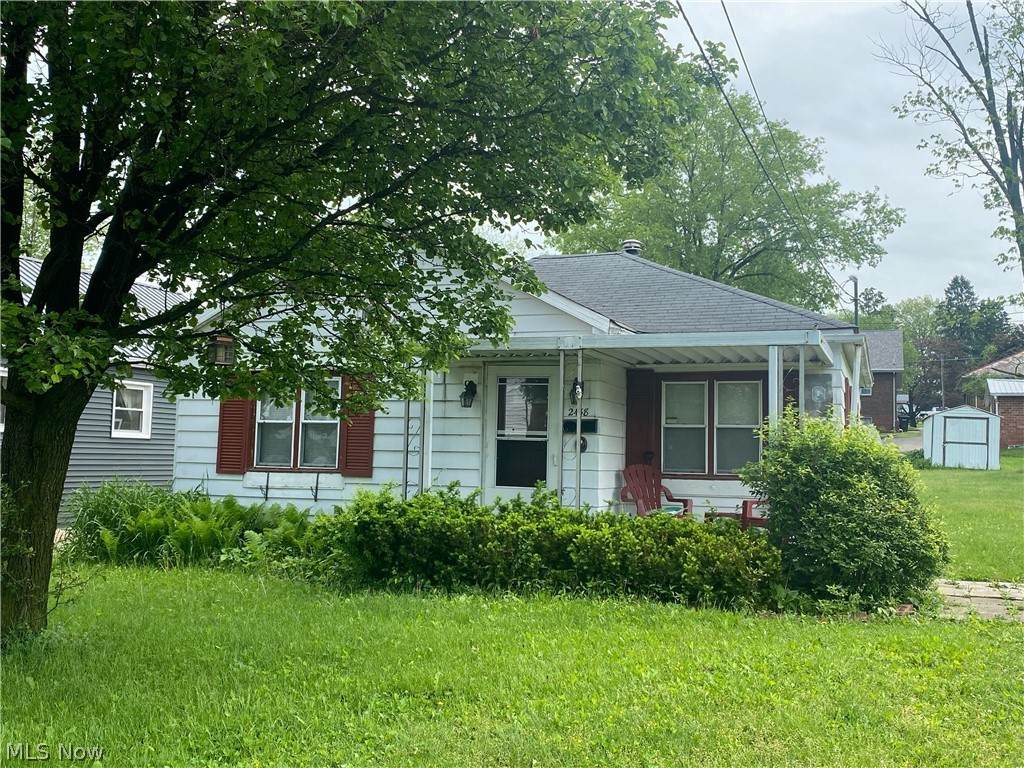 2438 Crew Avenue - Photo 1