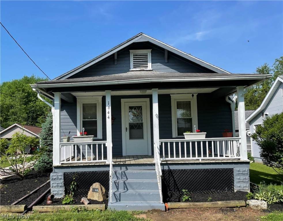 1644 Roanoke Avenue - Photo 1