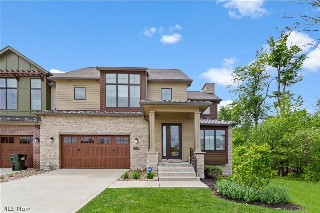 2565 Edgewood - Photo 1