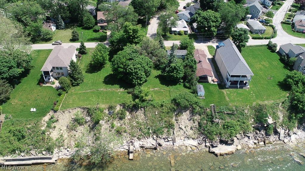 38435 Beachview Road - Photo 1