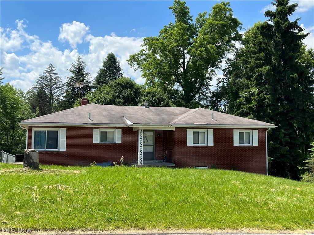 449 Westwood Drive - Photo 1